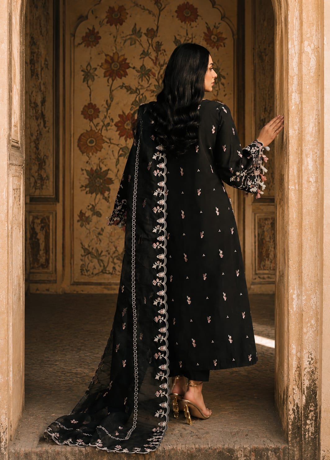 Midnight Elegance Luxury Embroidered 3-Piece Lawn Suit